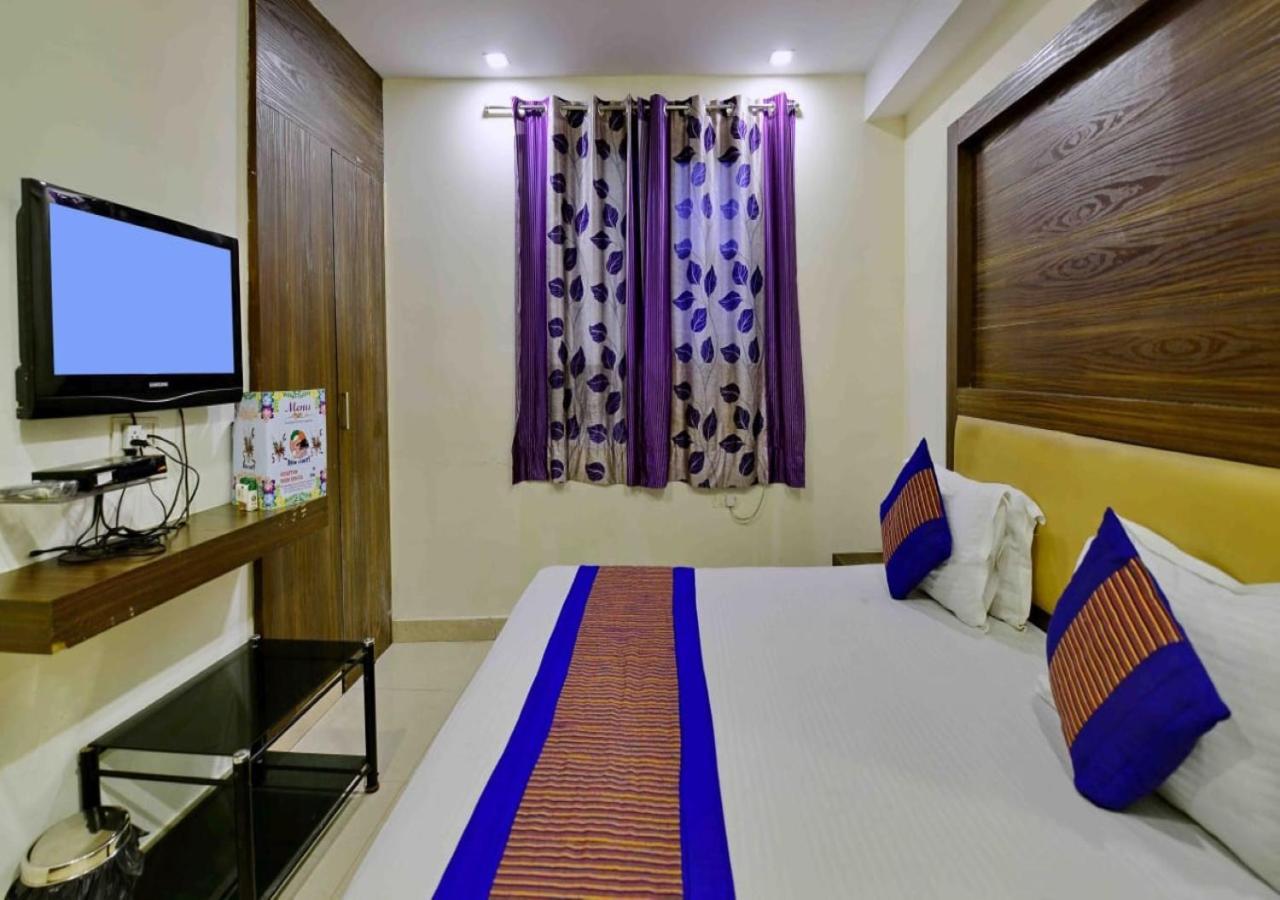 Hotel International Neelam Near New Delhi Railway Station ニューデリー エクステリア 写真