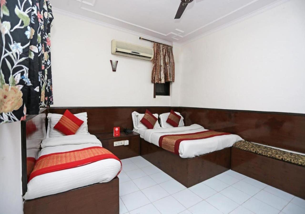 Hotel International Neelam Near New Delhi Railway Station ニューデリー エクステリア 写真