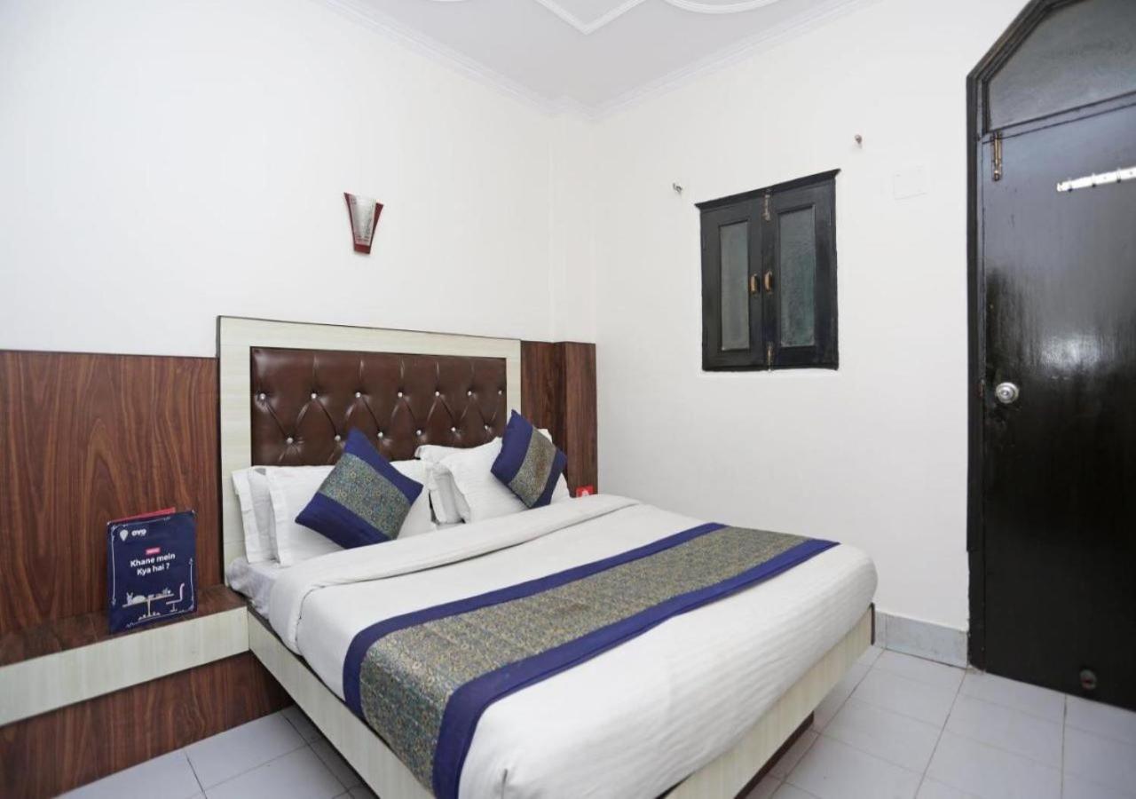 Hotel International Neelam Near New Delhi Railway Station ニューデリー エクステリア 写真